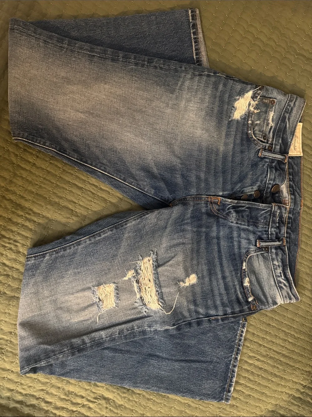 Abercrombie & Fitch Men's Light Blue Slim Straight Jeans